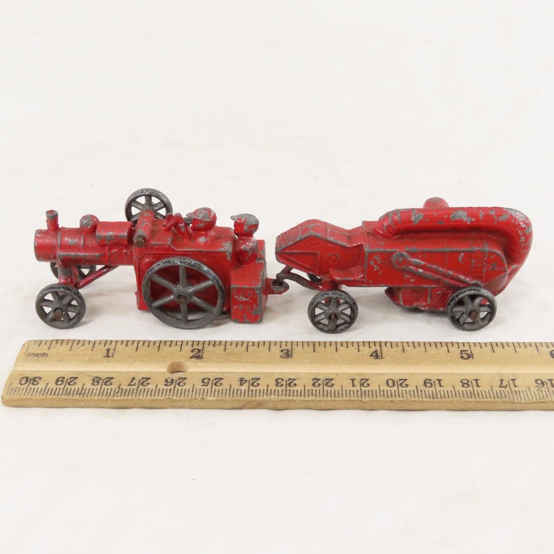Cast Iron CASE 25 Tractor & 27 Thresher - 2