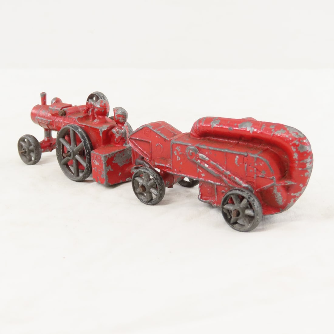 Cast Iron CASE 25 Tractor & 27 Thresher - 3