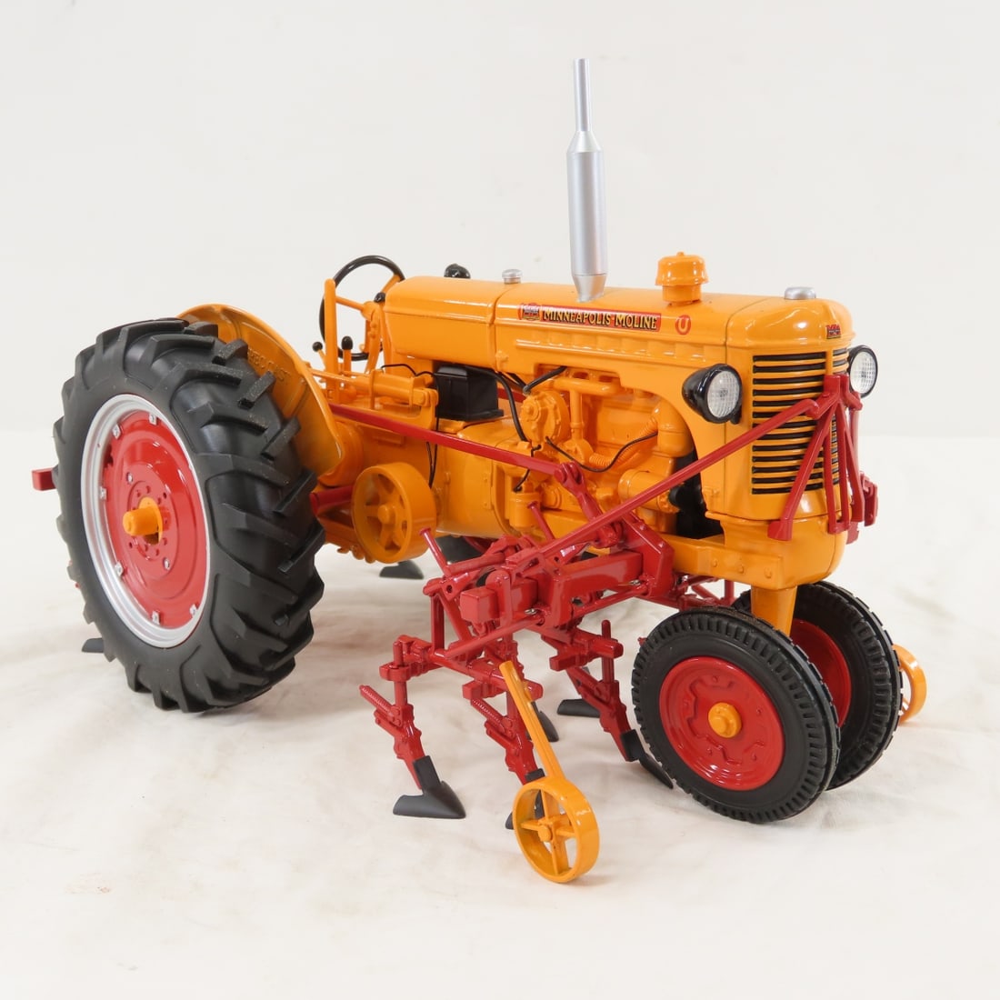 SpecCast Moline U Tractor & CQ 2 Row Cultivator - 7