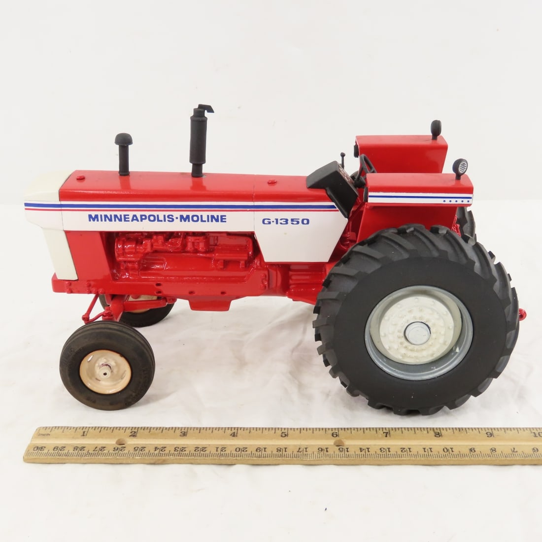 Gilbert Berg Custom M-M G1350 WF Tractor - 2