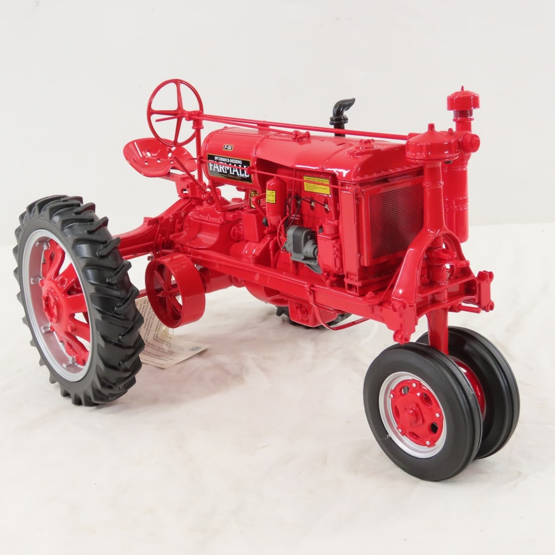 Franklin Mint McCormick-Deering Farmall F20 - 7