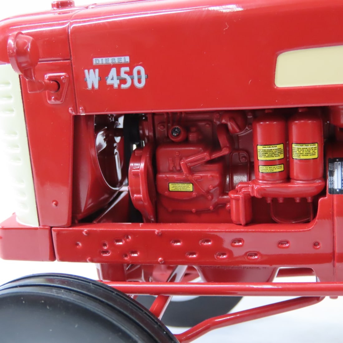 SpecCast IH International W450 Diesel WF Tractor - 18