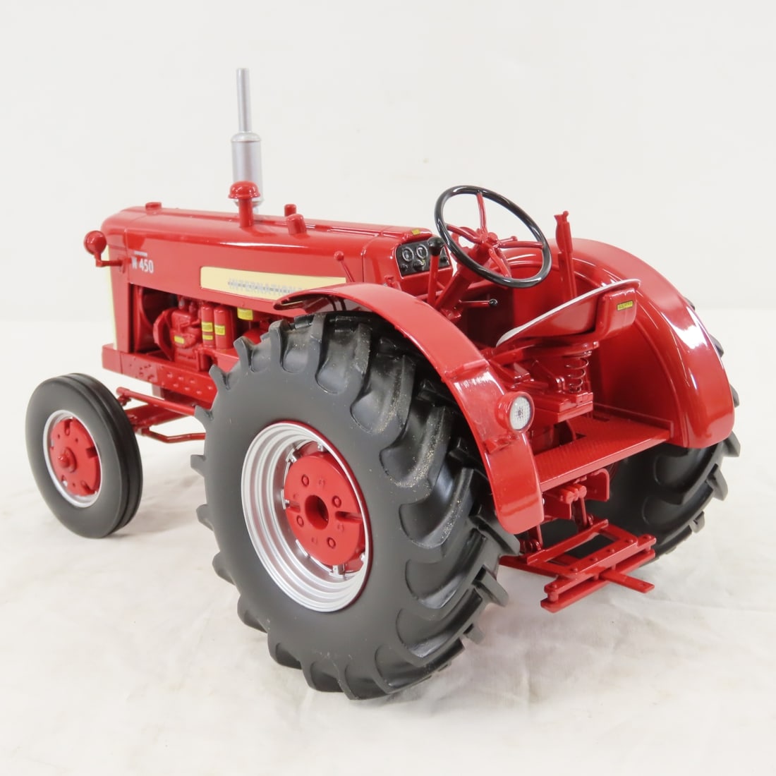 SpecCast IH International W450 Diesel WF Tractor - 3
