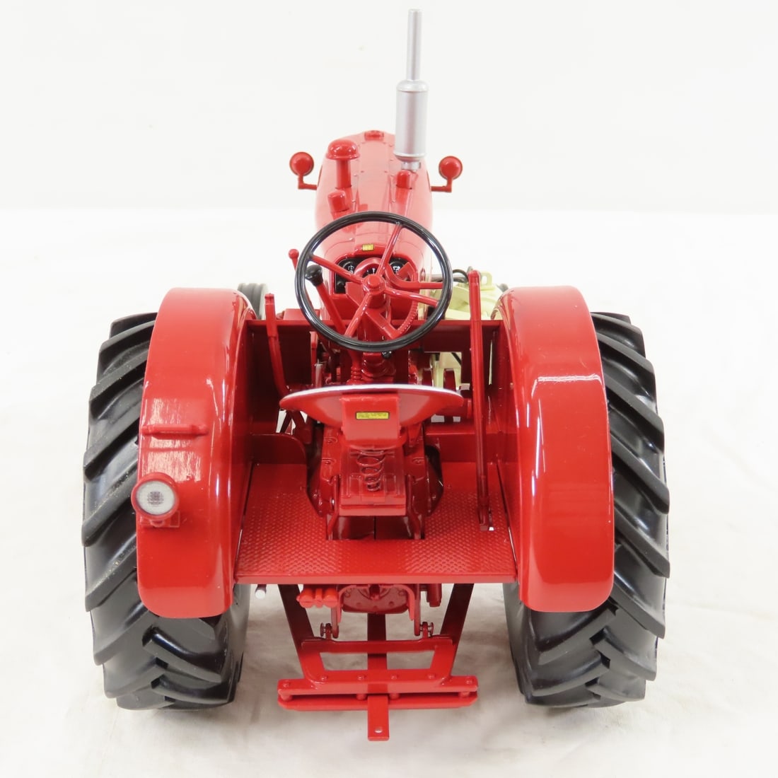 SpecCast IH International W450 Diesel WF Tractor - 4