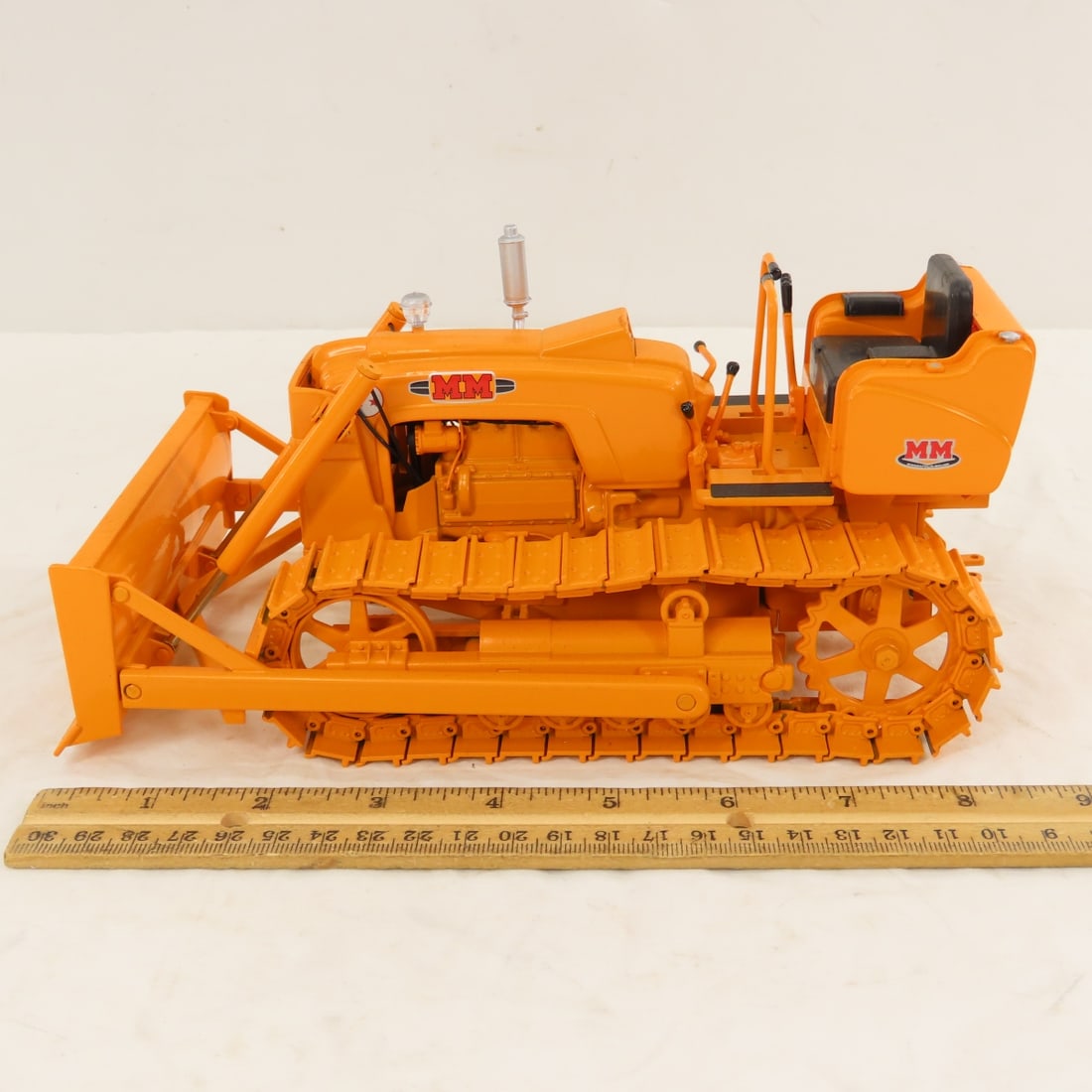 SpecCast Minn-Moline Two Star Crawler w/ Blade - 2