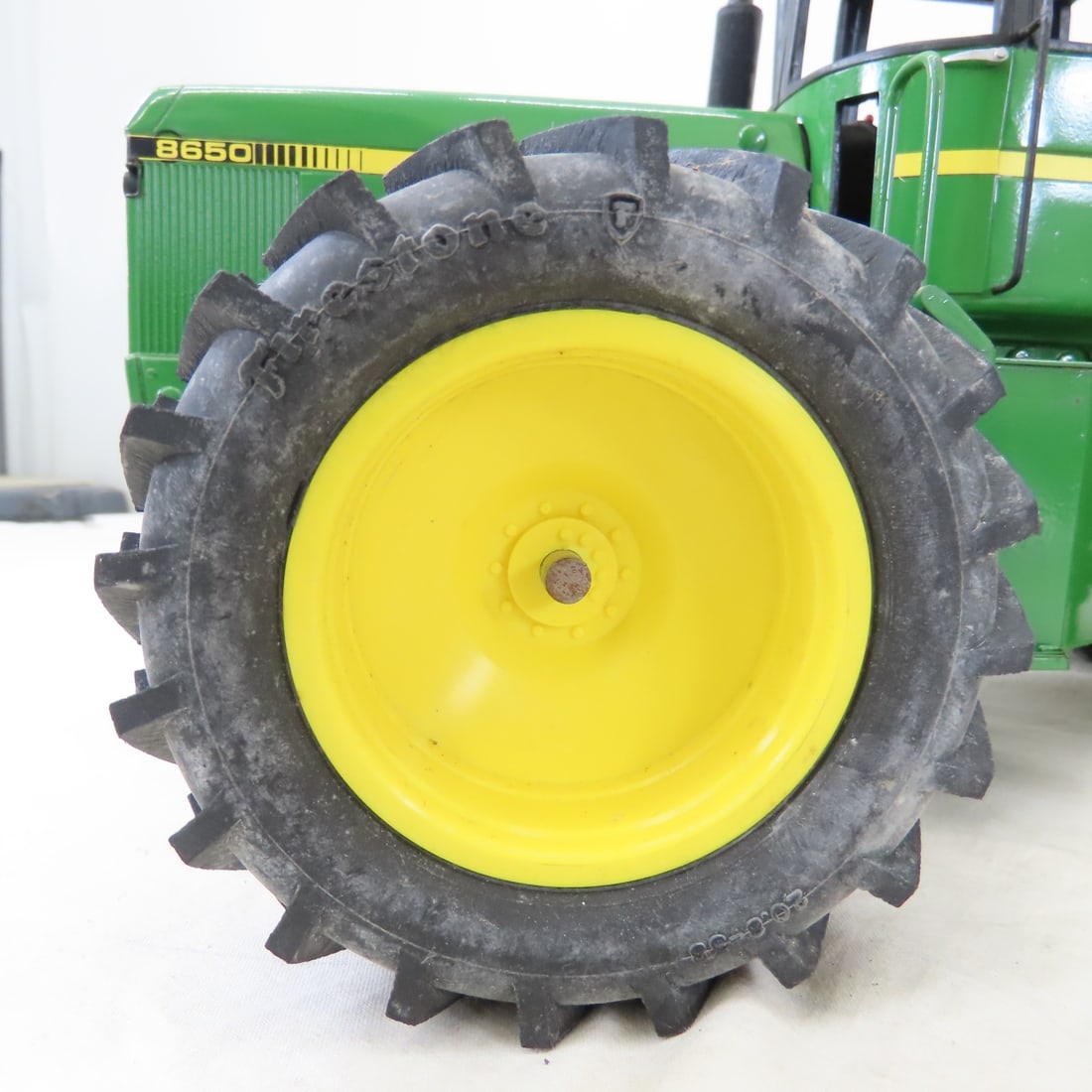 Customized ERTL JD 8650 4WD & 2800 8-Bottom Plow - 10