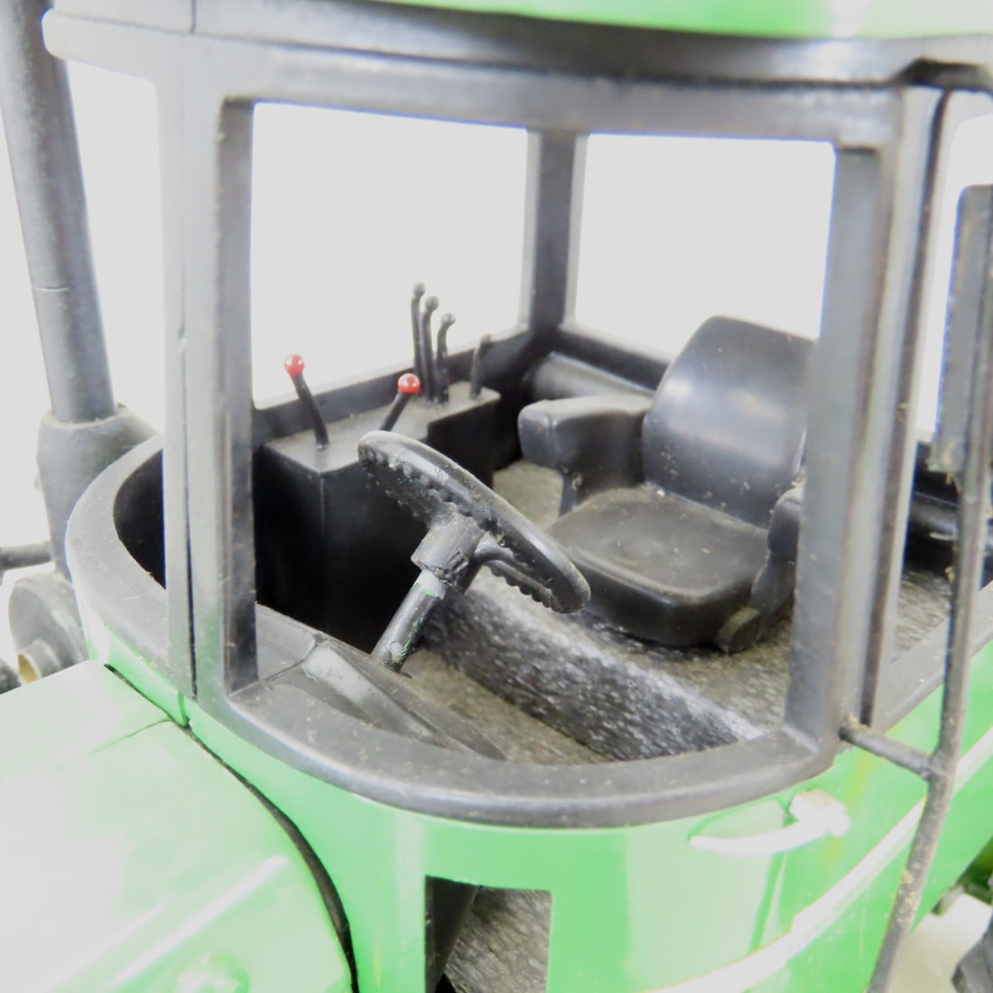 Customized ERTL JD 8650 4WD & 2800 8-Bottom Plow - 12