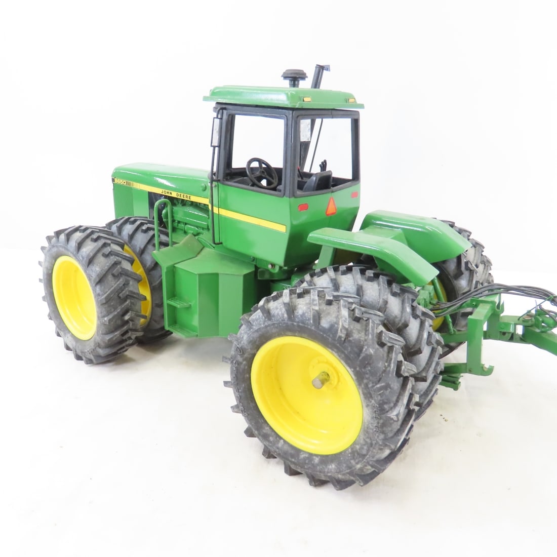 Customized ERTL JD 8650 4WD & 2800 8-Bottom Plow - 3