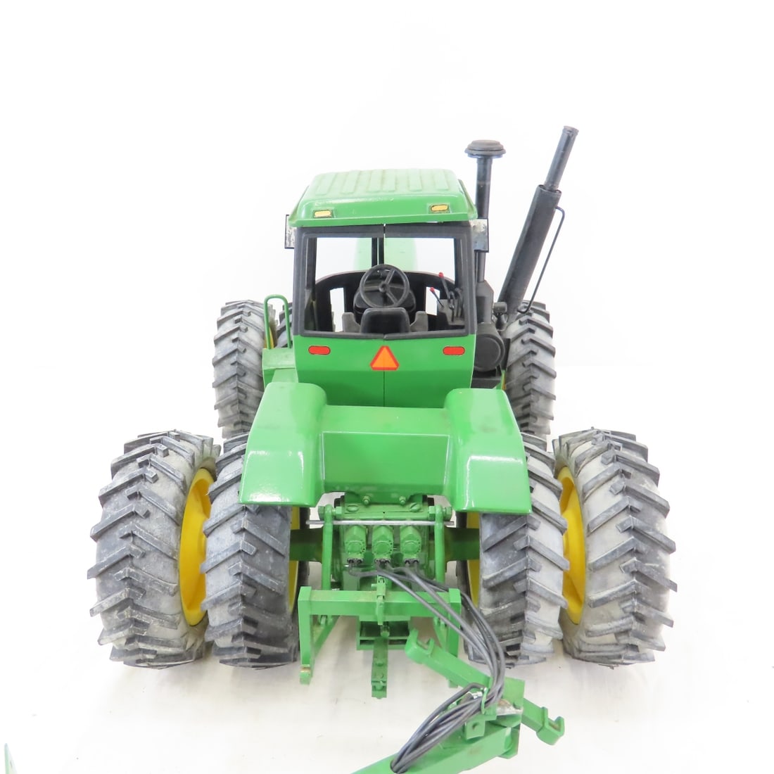 Customized ERTL JD 8650 4WD & 2800 8-Bottom Plow - 4