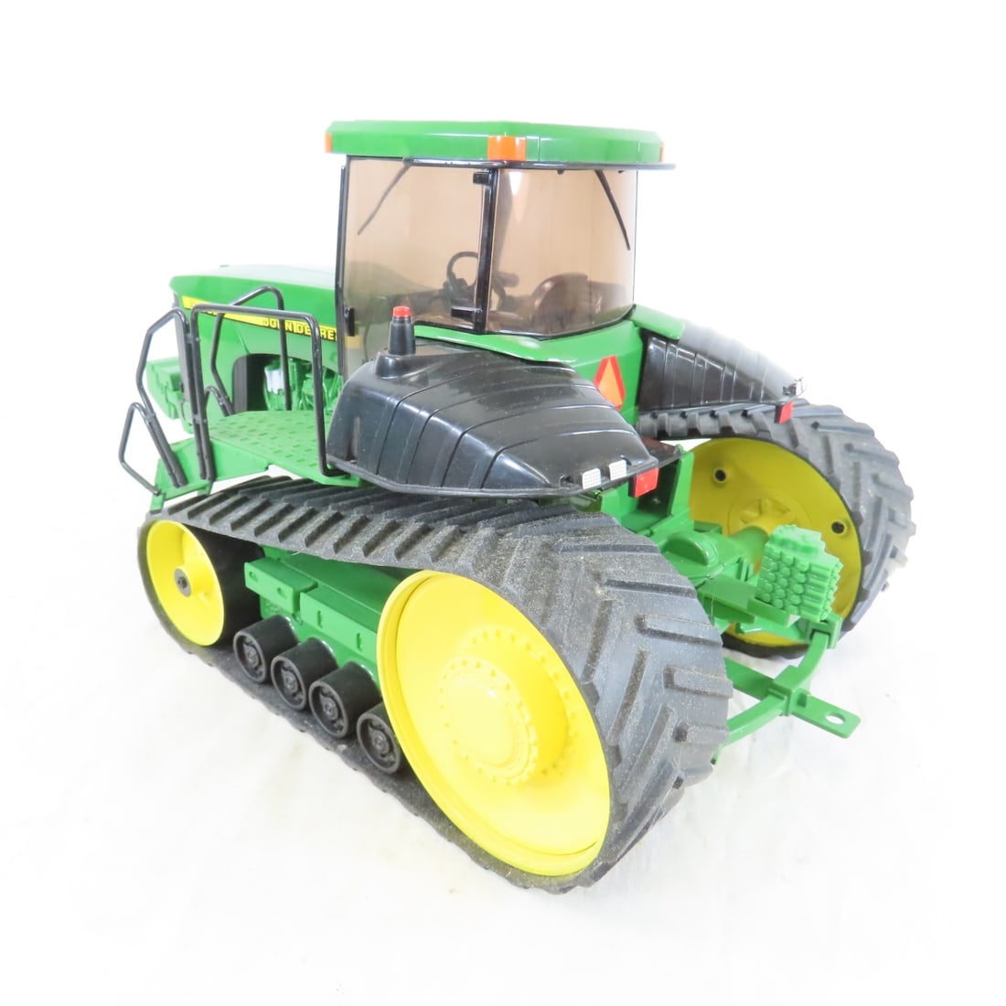 2000 ERTL Collectors Edition 9400T Track Tractor - 3