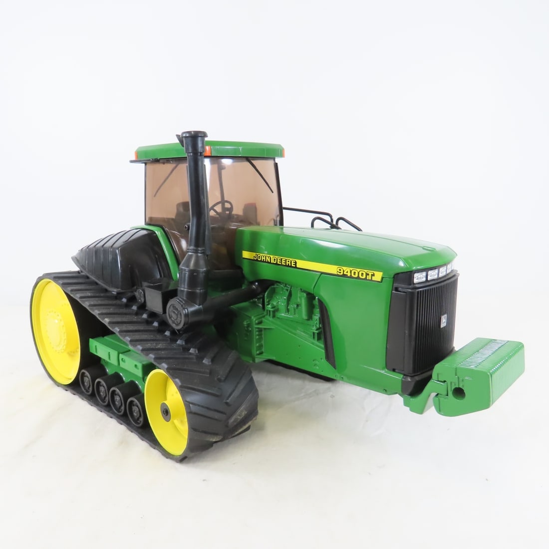 2000 ERTL Collectors Edition 9400T Track Tractor - 7