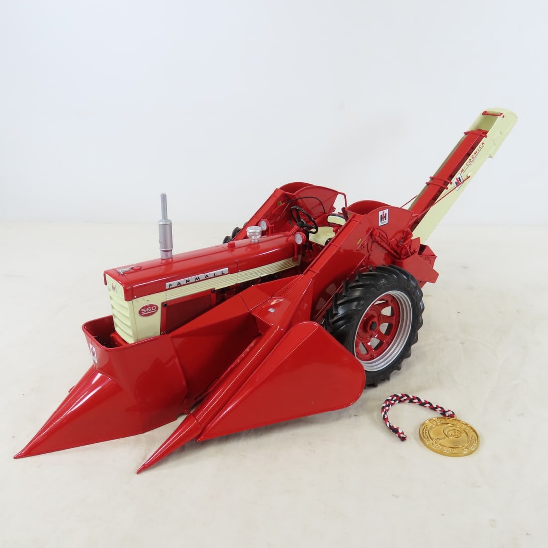 ERTL Precision Farmall 560 with 2-HM Corn Picker - 2