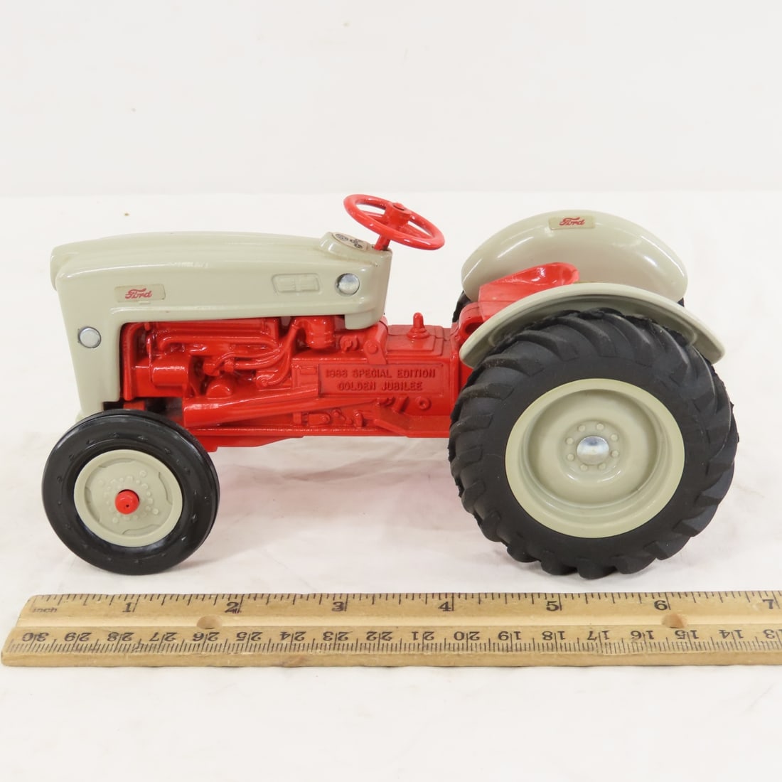 ERTL FORD 1988 SE Golden Jubilee WF Tractor - 2
