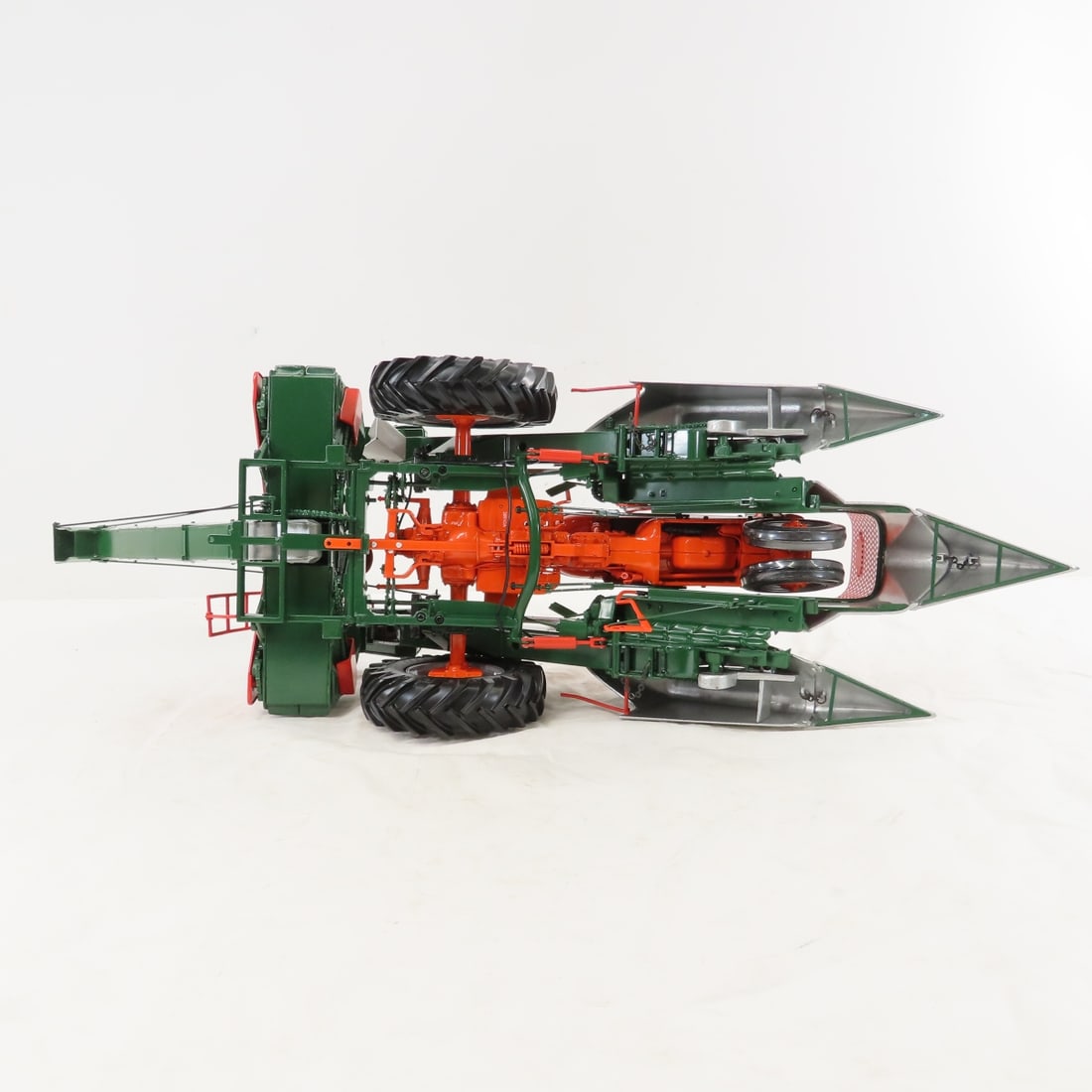 SpecCast Allis Chalmers D-17 & New Idea Picker - 11