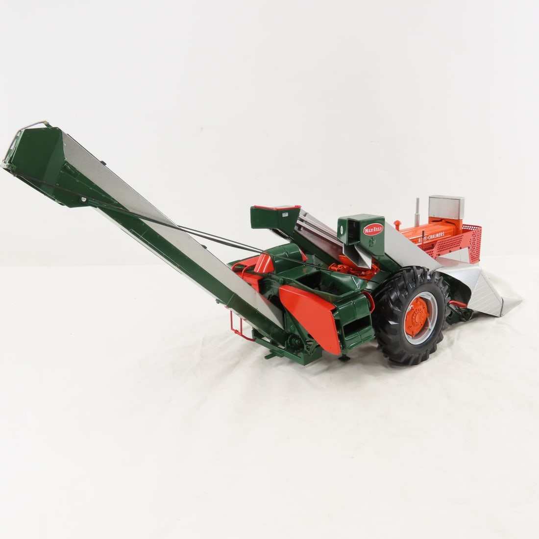SpecCast Allis Chalmers D-17 & New Idea Picker - 5