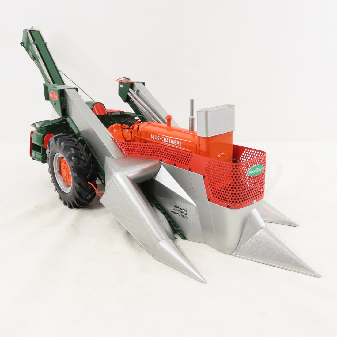 SpecCast Allis Chalmers D-17 & New Idea Picker - 7
