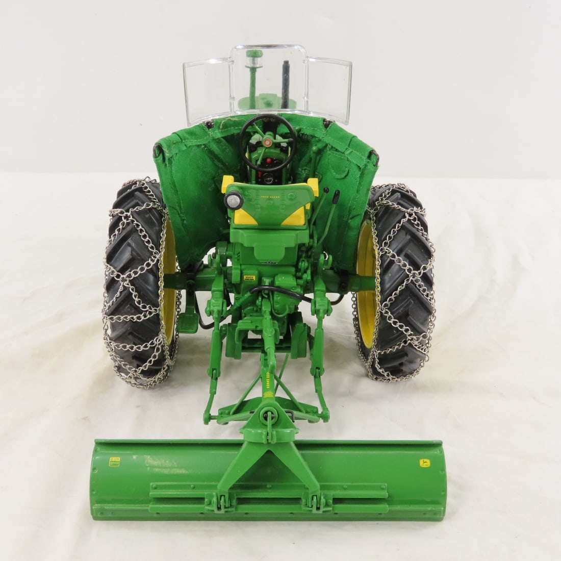 ERTL Precision JD 720 with 80 Blade & 45 Loader - 4