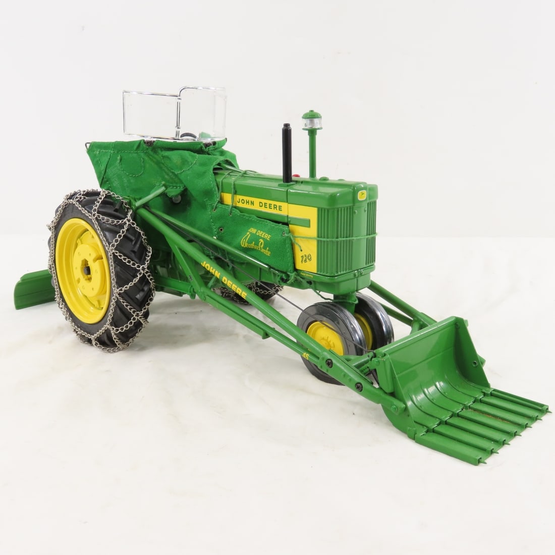 ERTL Precision JD 720 with 80 Blade & 45 Loader - 7