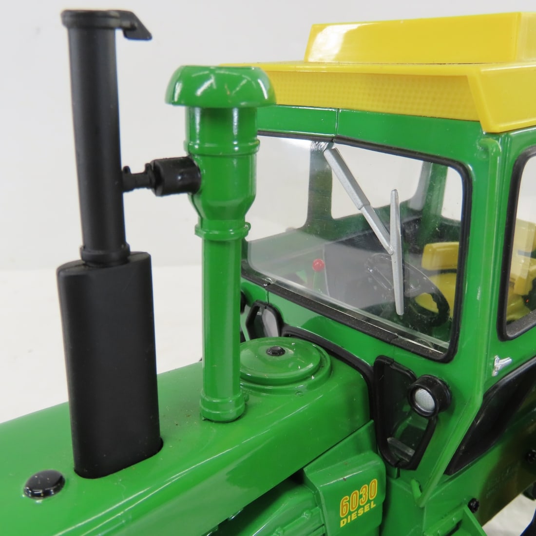ERTL John Deere 2004 Collectors Ed. 6030 Diesel - 16