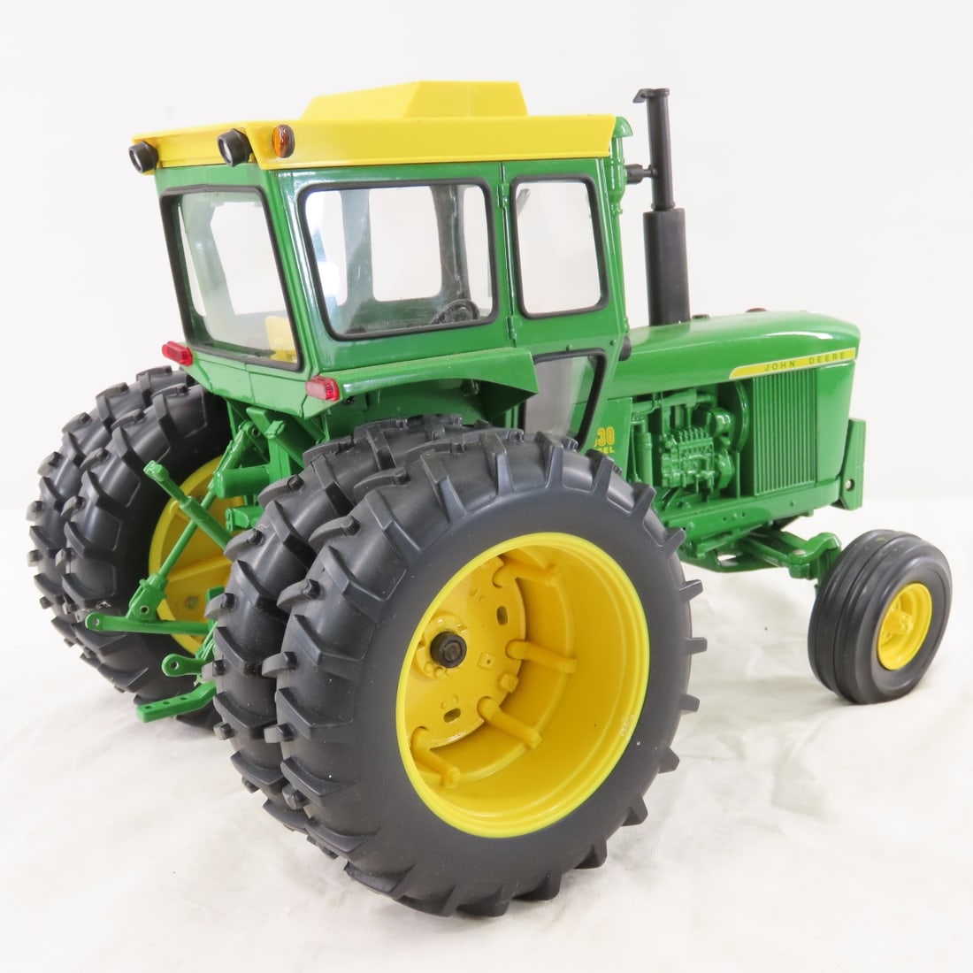 ERTL John Deere 2004 Collectors Ed. 6030 Diesel - 5