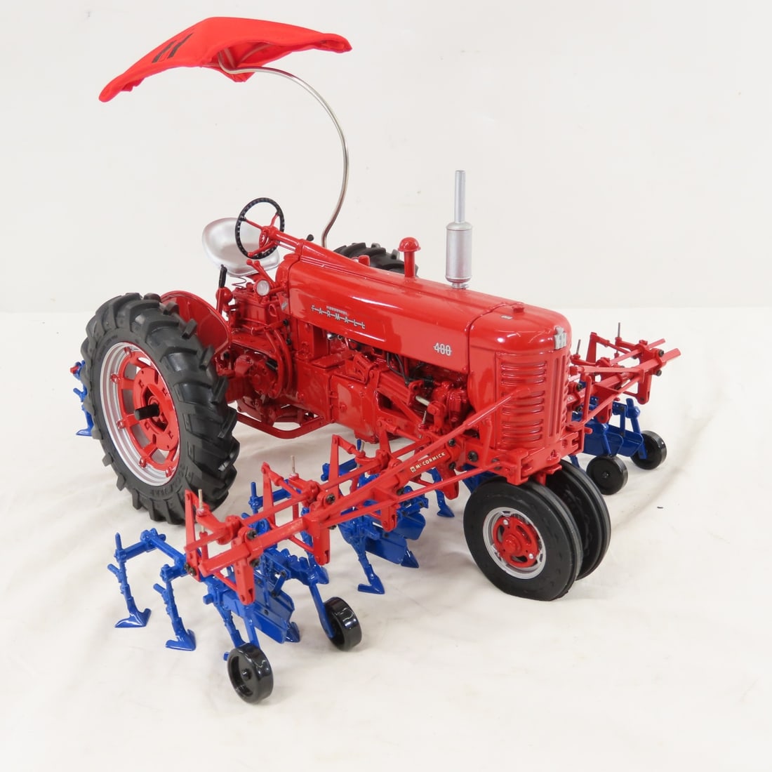 ERTL 50th Anniv. 1954 Farmall 400 with Cultivator - 7