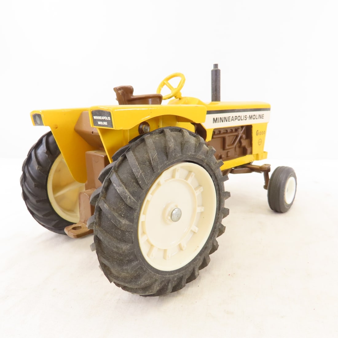 ERTL Minneapolis-Moline G1000 Brown Belly Tractor - 5