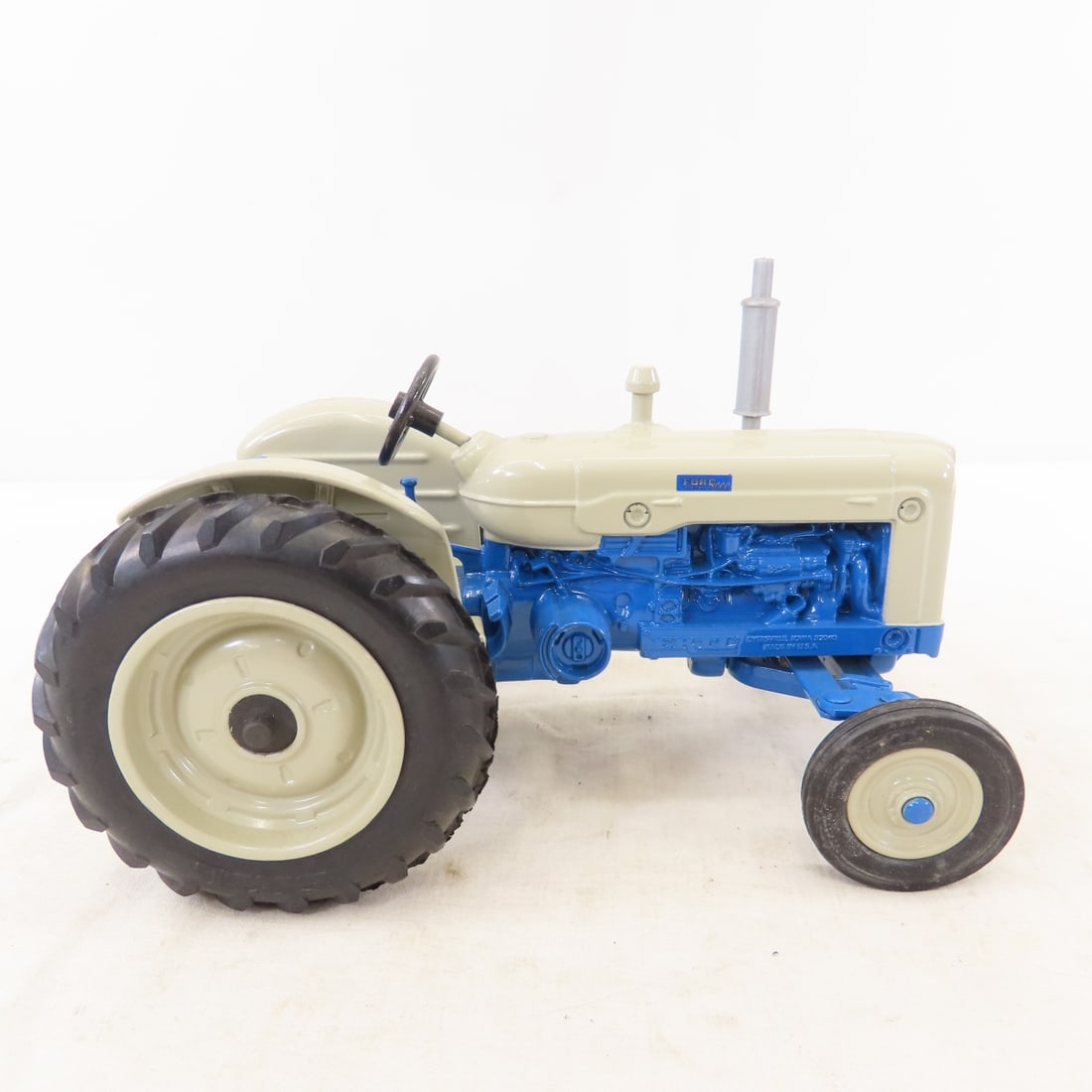 ERTL FORD 5000 Diesel Super Major Tractor 1988 LE - 7