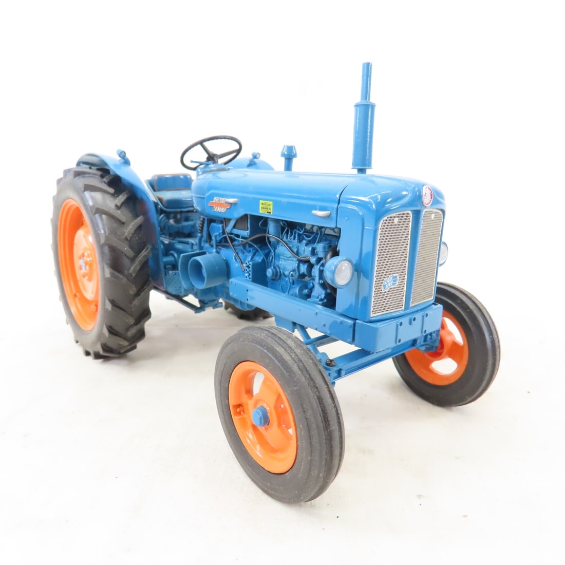 Universal Hobbies 1958 Fordson Power Major Tractor - 7