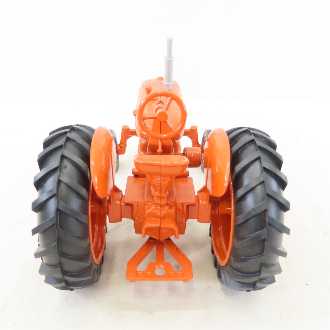 ERTL CO-OP E5 Tractor 1988 Farm Toy Museum - 4