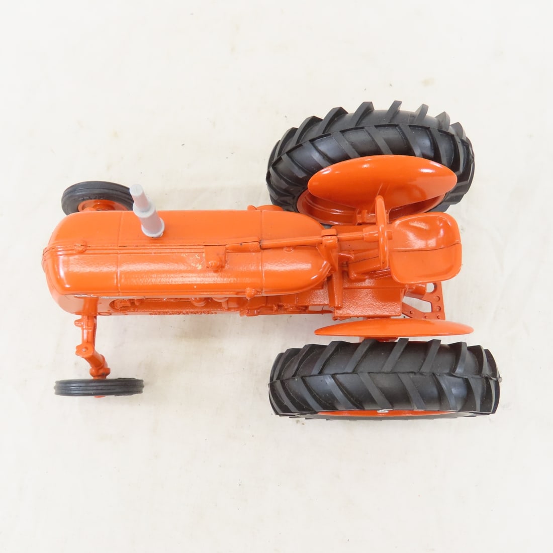 ERTL CO-OP E5 Tractor 1988 Farm Toy Museum - 9