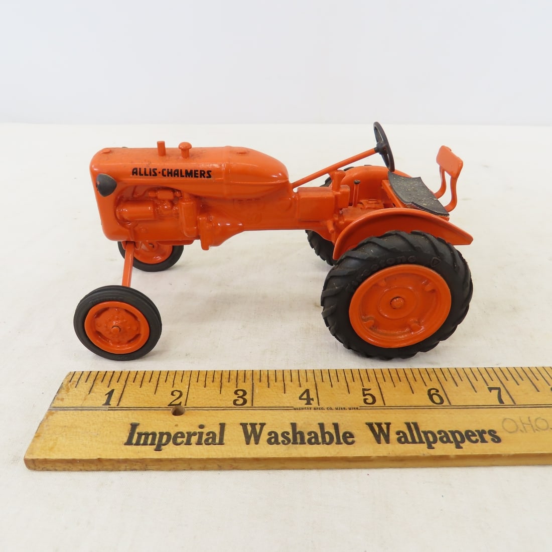 Allis-Chalmers B Tractor 1987 Toy Tractor Times - 2