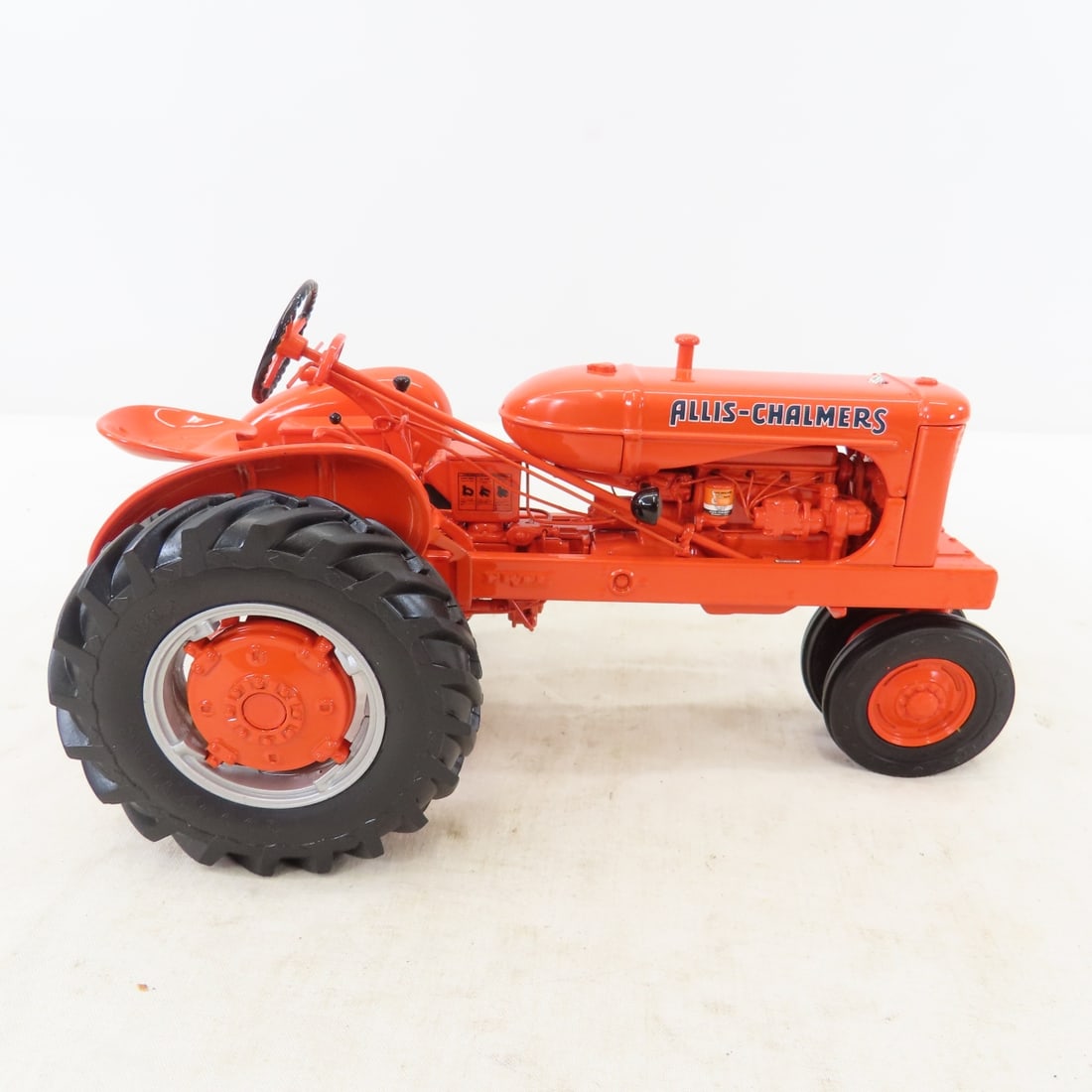 ERTL Precision Series Allis-Chalmers WD Tractor - 7