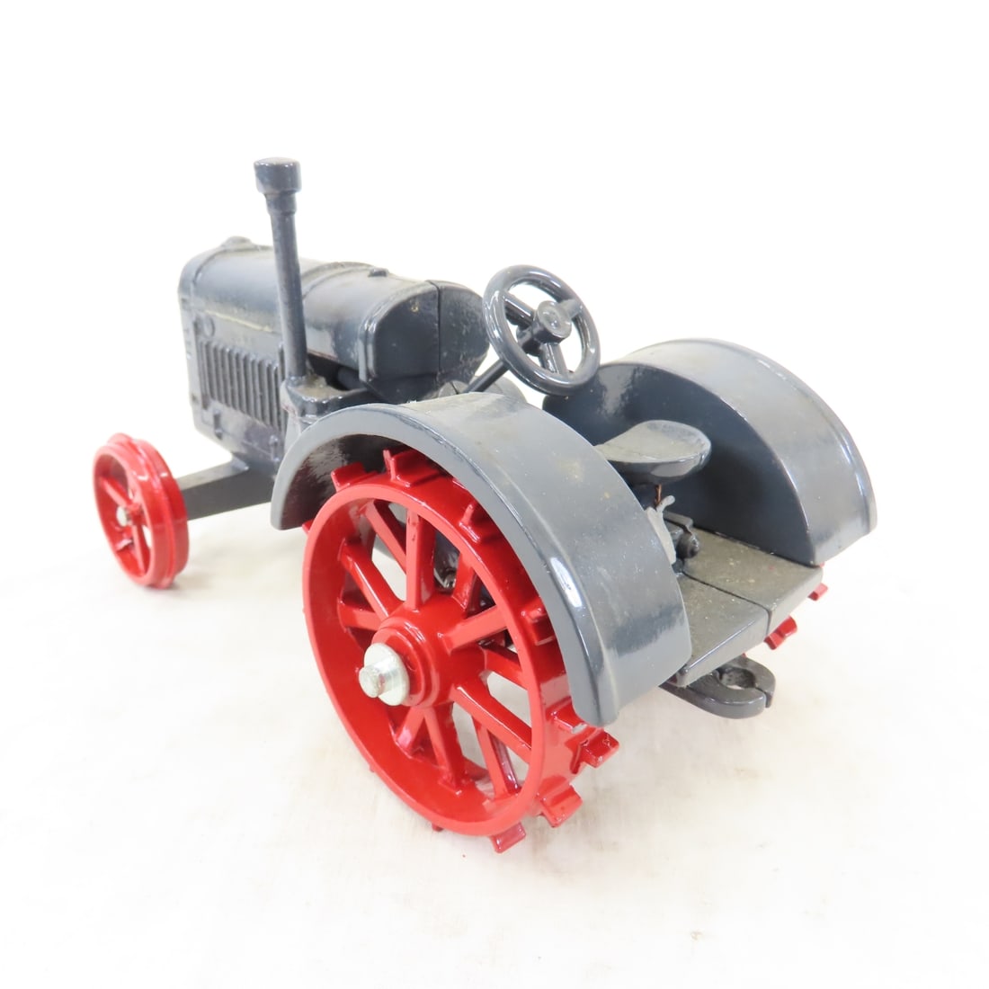 JLE Scale Models McCormick Deering 10-20 Tractor - 3