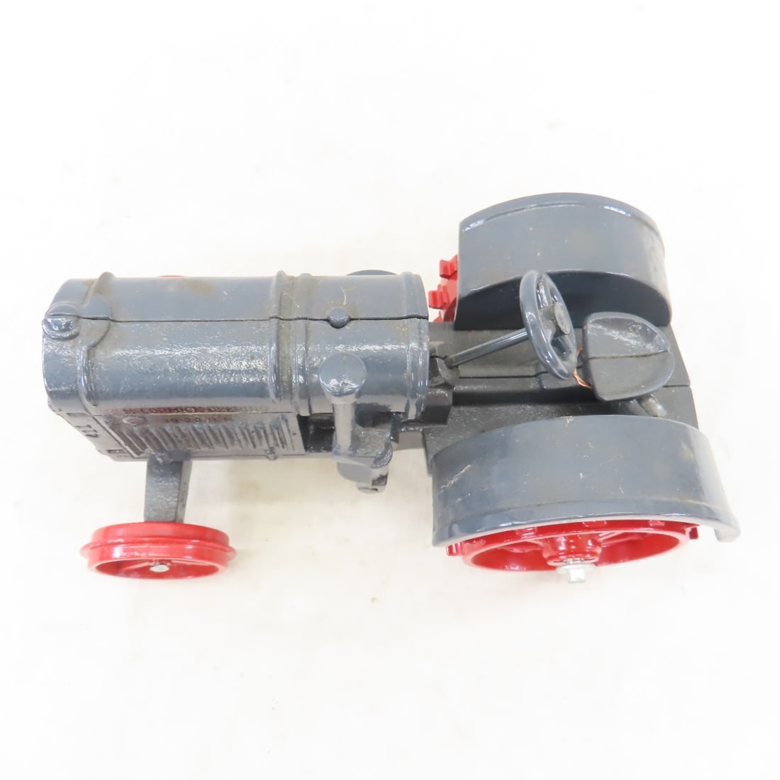 JLE Scale Models McCormick Deering 10-20 Tractor - 9