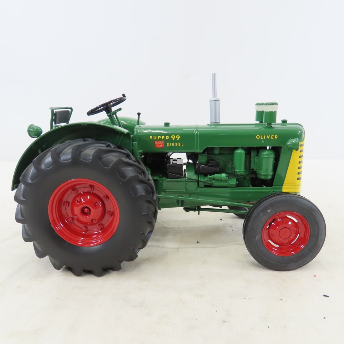 SpecCast Oliver Super 99 GM Diesel 2007 Show - 7