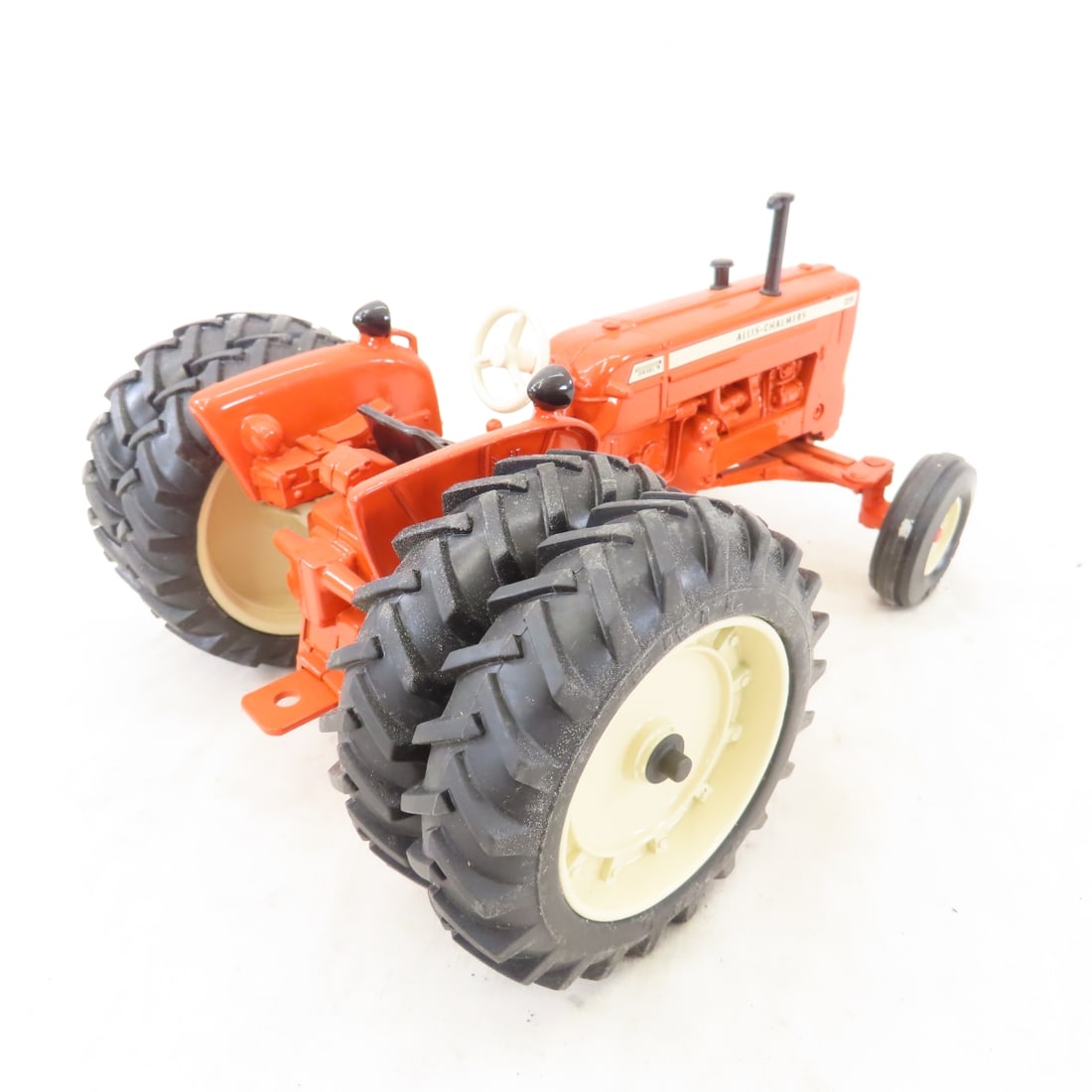 ERTL Allis-Chalmers D19 Tractor MN State Fair 1990 - 5