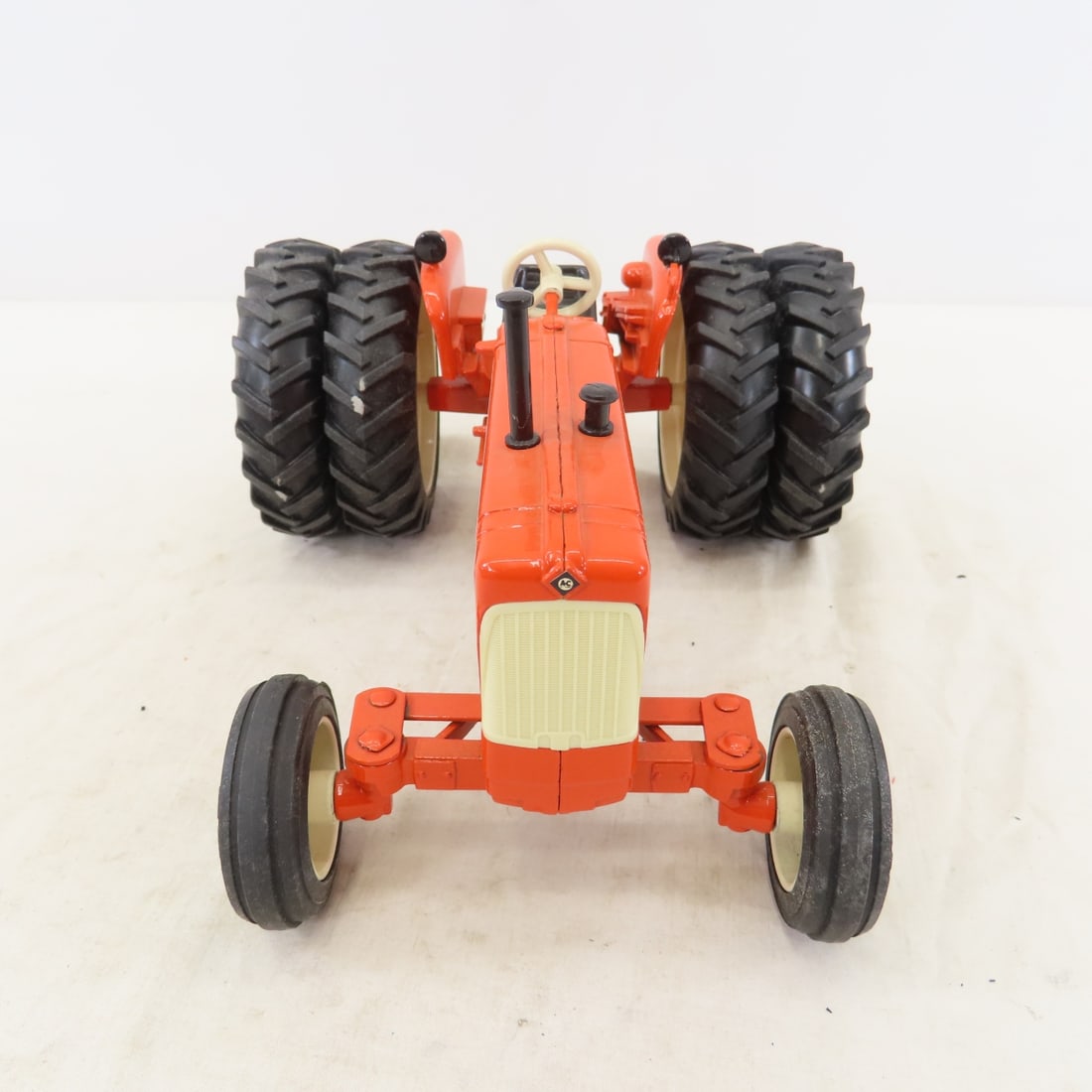 ERTL Allis-Chalmers D19 Tractor MN State Fair 1990 - 8