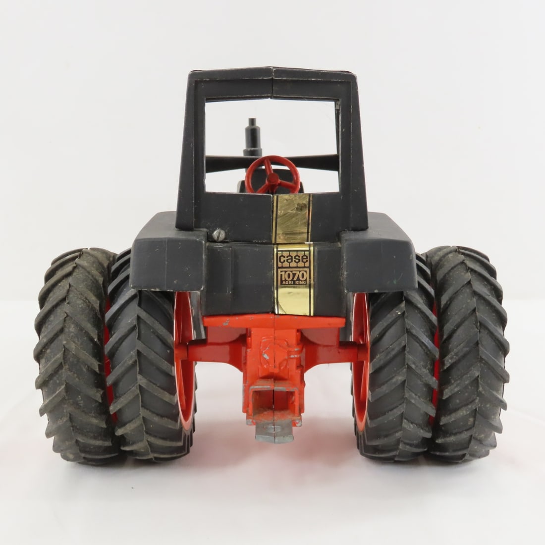 ERTL CASE 1070 Black Knight Demonstrator Tractor - 4