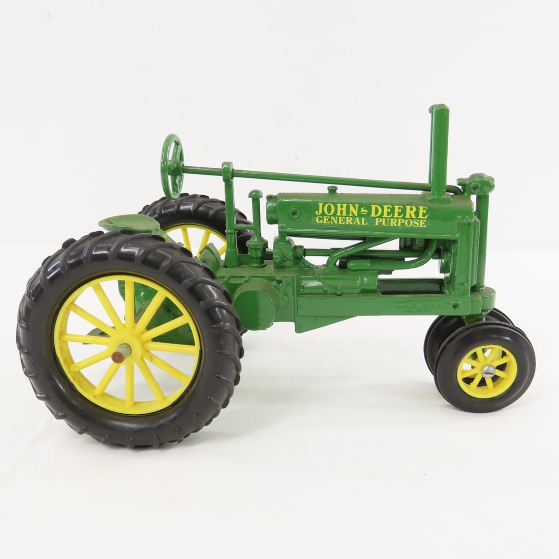 3 ERTL John Deere Model A Tractors 1/16 Diecast - 4