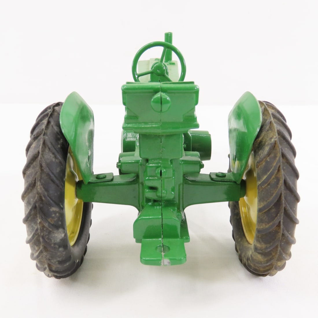 ESKA John Deere Model A & 60 1/16 Diecast - 4