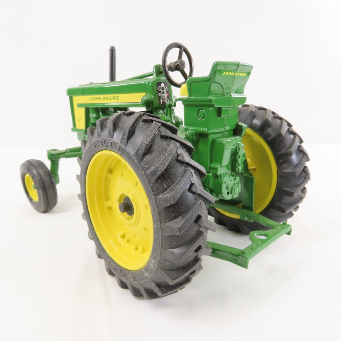 ERTL John Deere Model 70 & 720 WF Tractors - 3