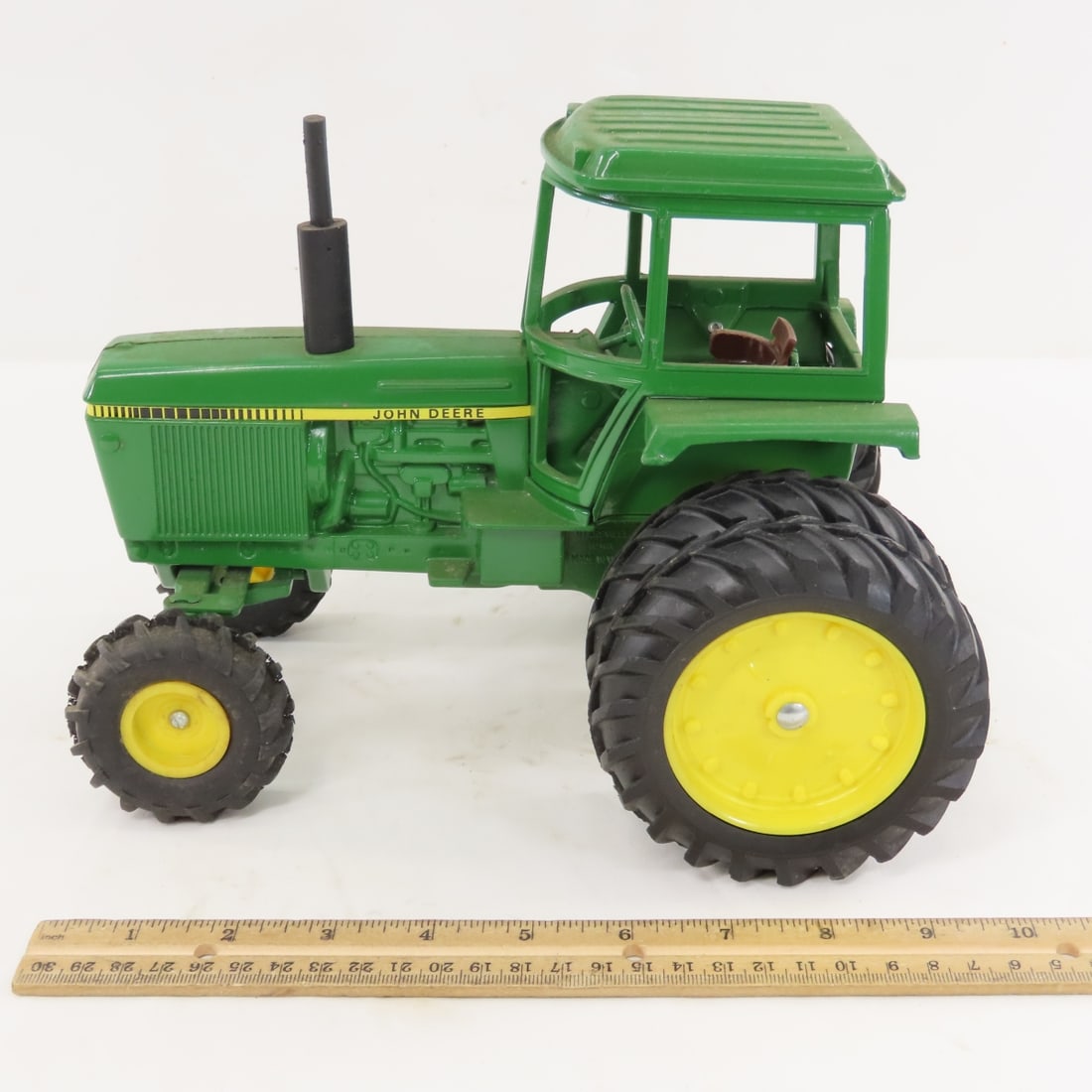 ERTL John Deere 4440 Tractor w/ Sound Gard - 2