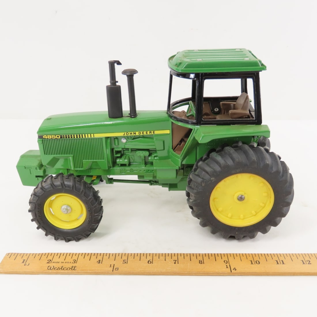 ERTL John Deere 4850 MFWD Tractor w/ Cab - 2