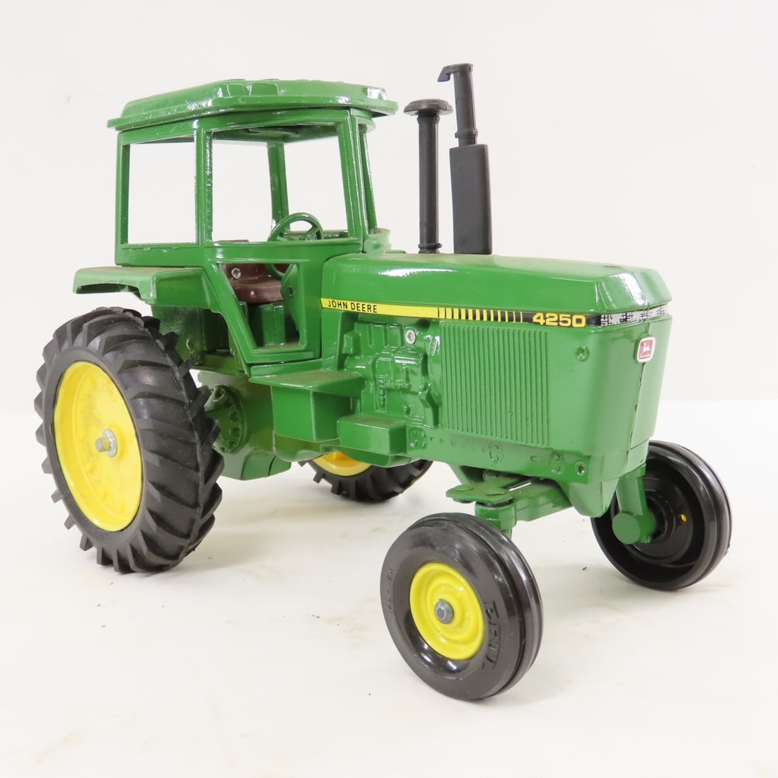 ERTL John Deere 4250 Row Crop Tractor with Cab - 7