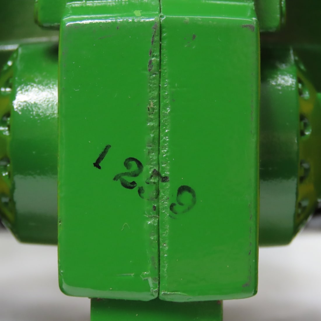 ERTL John Deere 4955 MFWD Tractor w/ Cab - 12