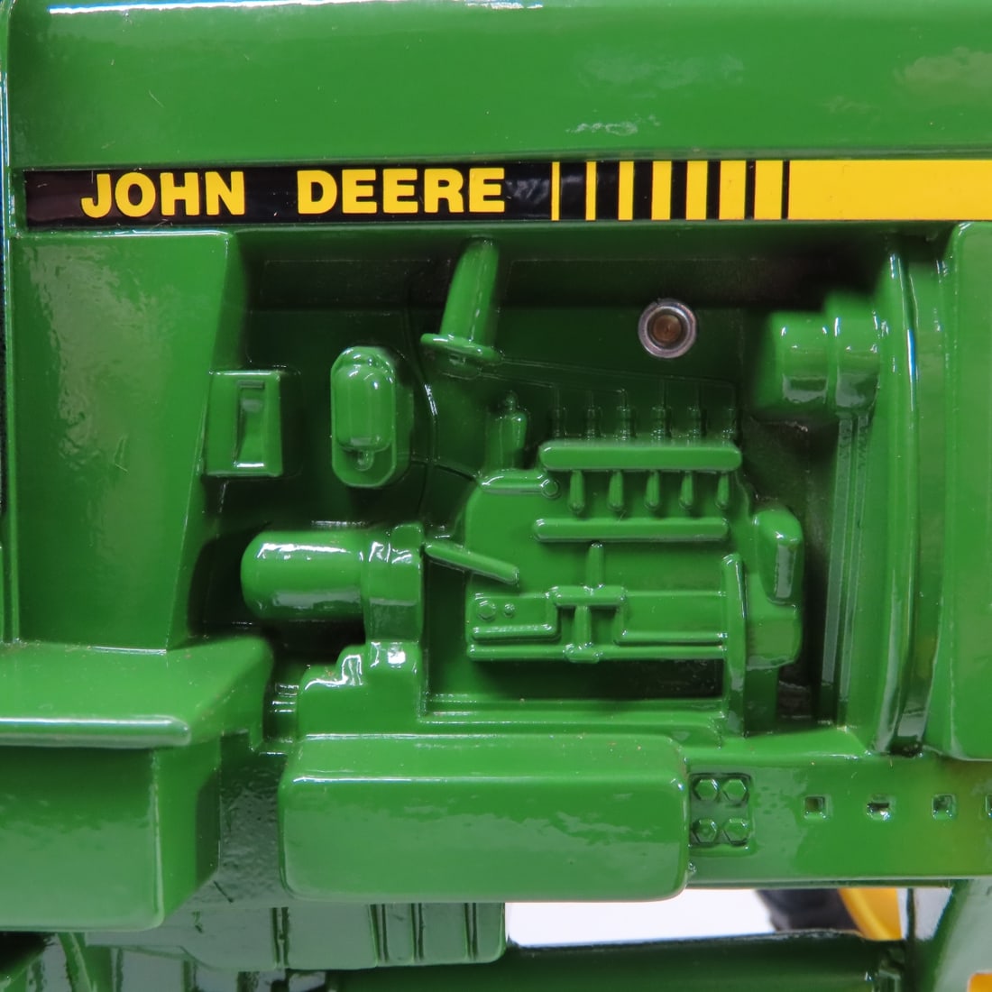 ERTL John Deere 4955 MFWD Tractor w/ Cab - 13