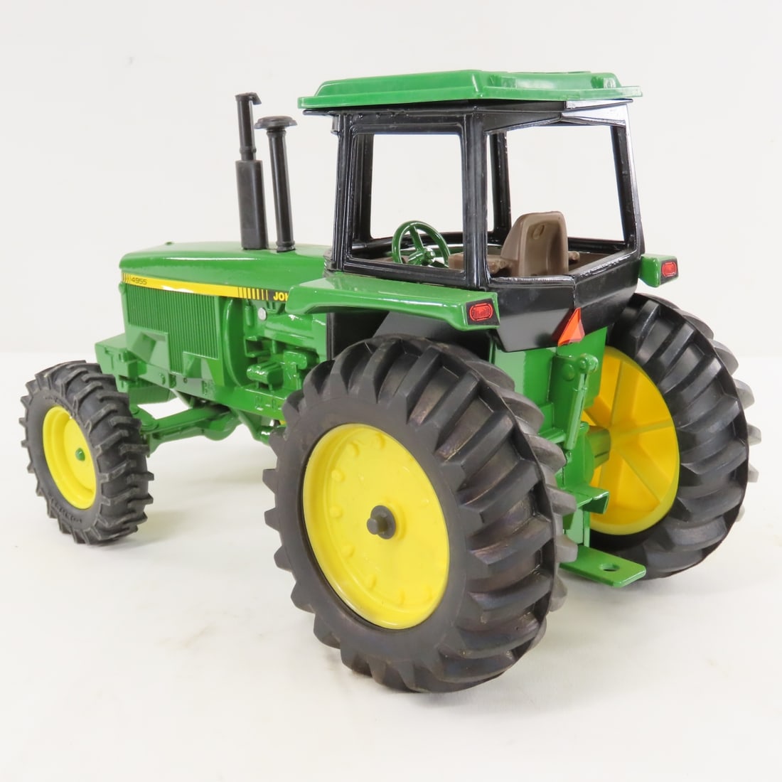 ERTL John Deere 4955 MFWD Tractor w/ Cab - 3