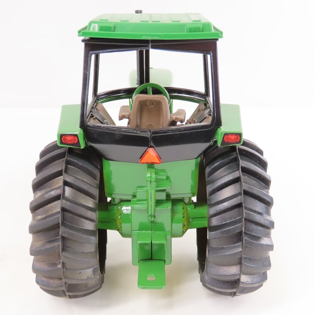ERTL John Deere 4955 MFWD Tractor w/ Cab - 4
