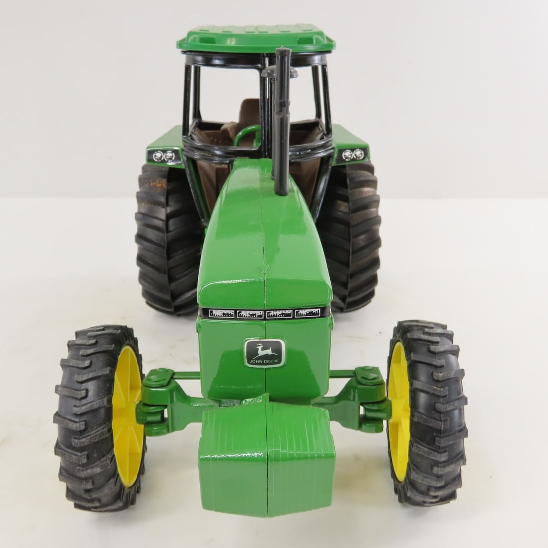 ERTL John Deere 4955 MFWD Tractor w/ Cab - 8