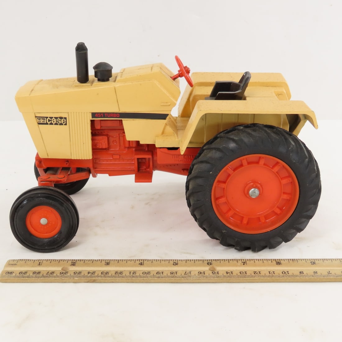 ERTL CASE 1270 Agri-King 451 Turbo WF Tractor - 2